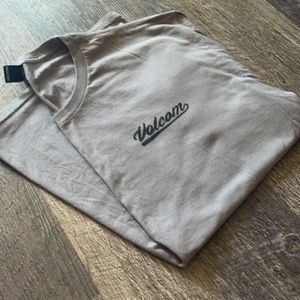 Volcom shirt